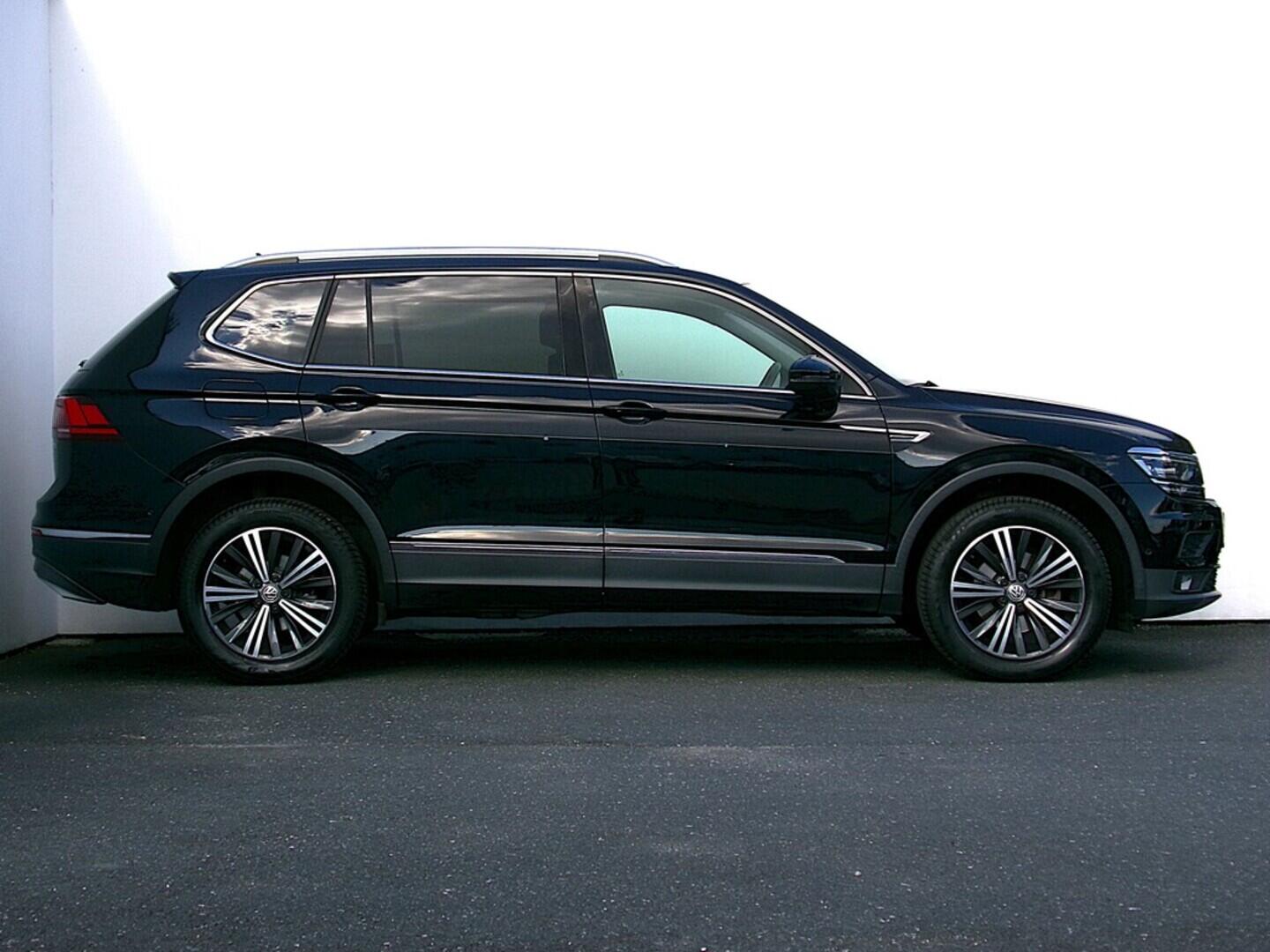 O419V07796_16.webp_TIGUAN ALLSPACE Highline 1.5 TSI 110 kW automat