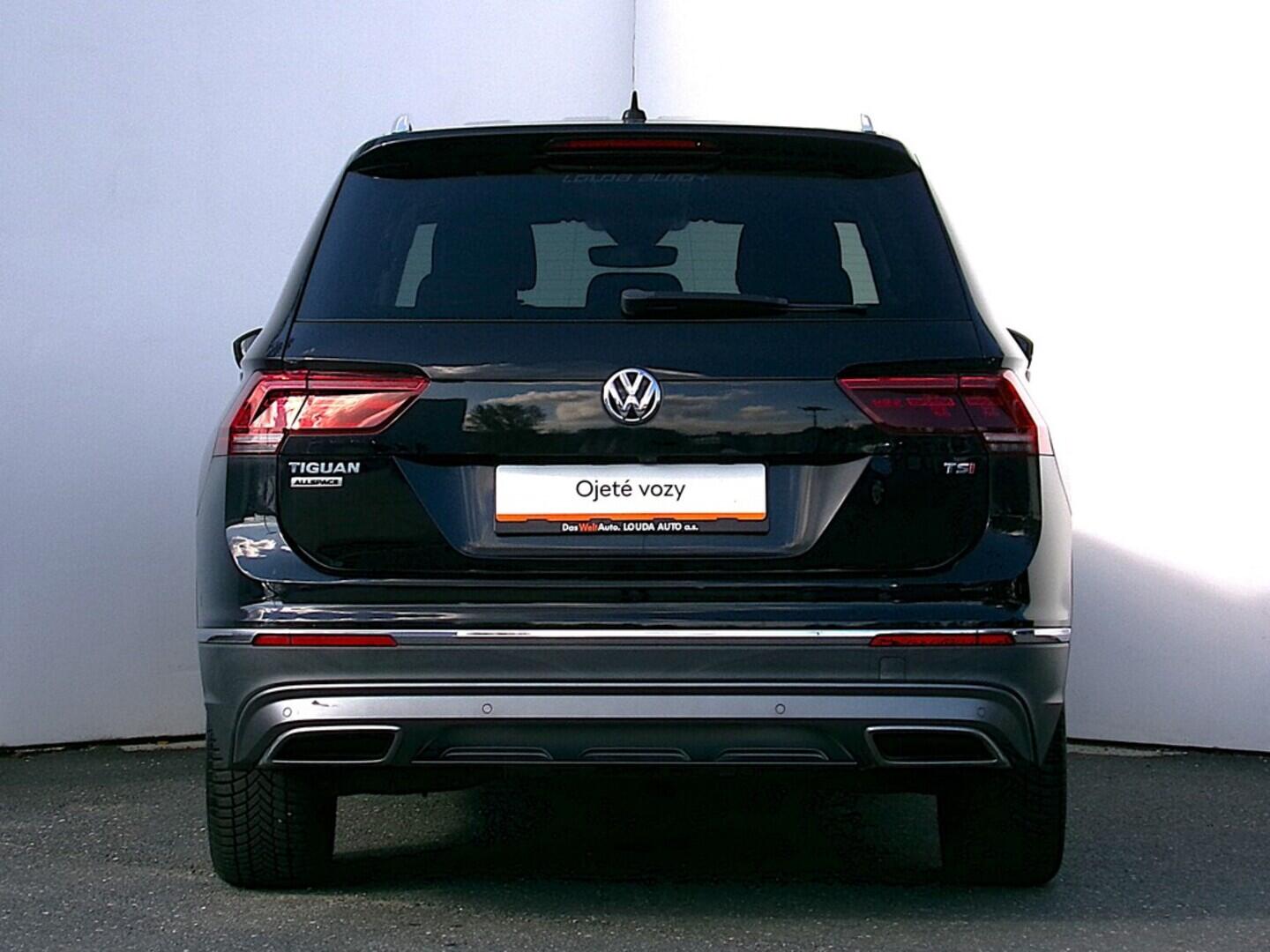 O419V07796_17.webp_TIGUAN ALLSPACE Highline 1.5 TSI 110 kW automat