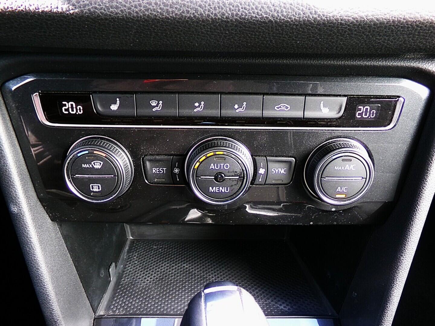 O419V07796_31.webp_TIGUAN ALLSPACE Highline 1.5 TSI 110 kW automat