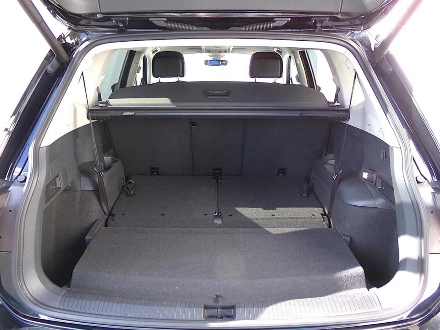 O419V07796_35.webp_TIGUAN ALLSPACE Highline 1.5 TSI 110 kW automat