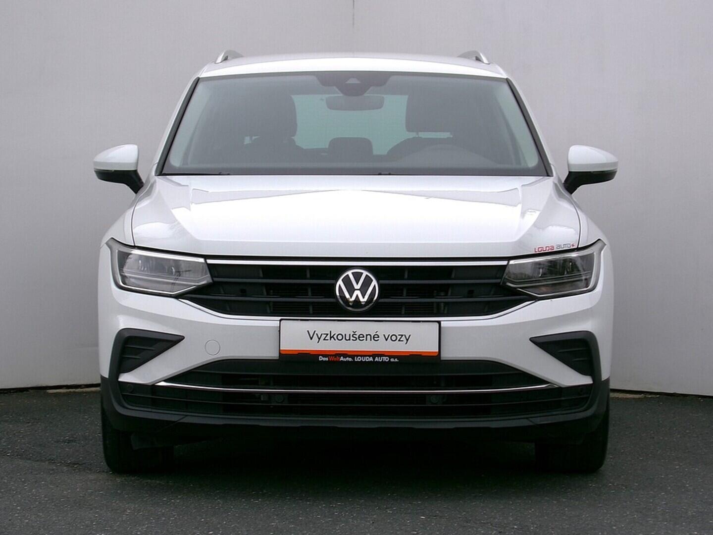 O419V07800_13.webp_TIGUAN Life 2.0 TDI 90 kW manuál
