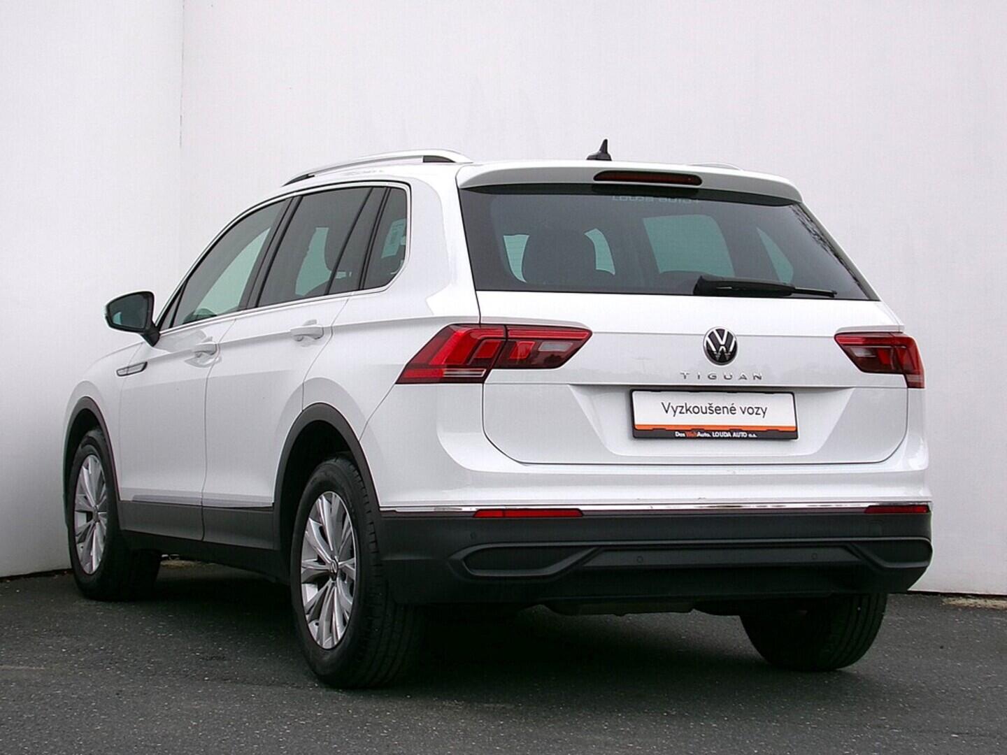 O419V07800_15.webp_TIGUAN Life 2.0 TDI 90 kW manuál