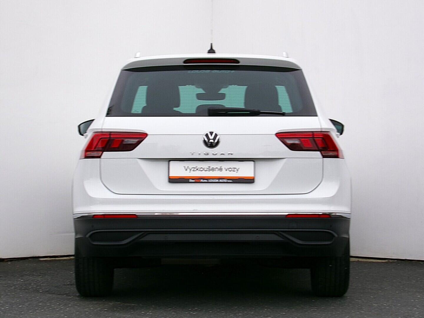 O419V07800_17.webp_TIGUAN Life 2.0 TDI 90 kW manuál