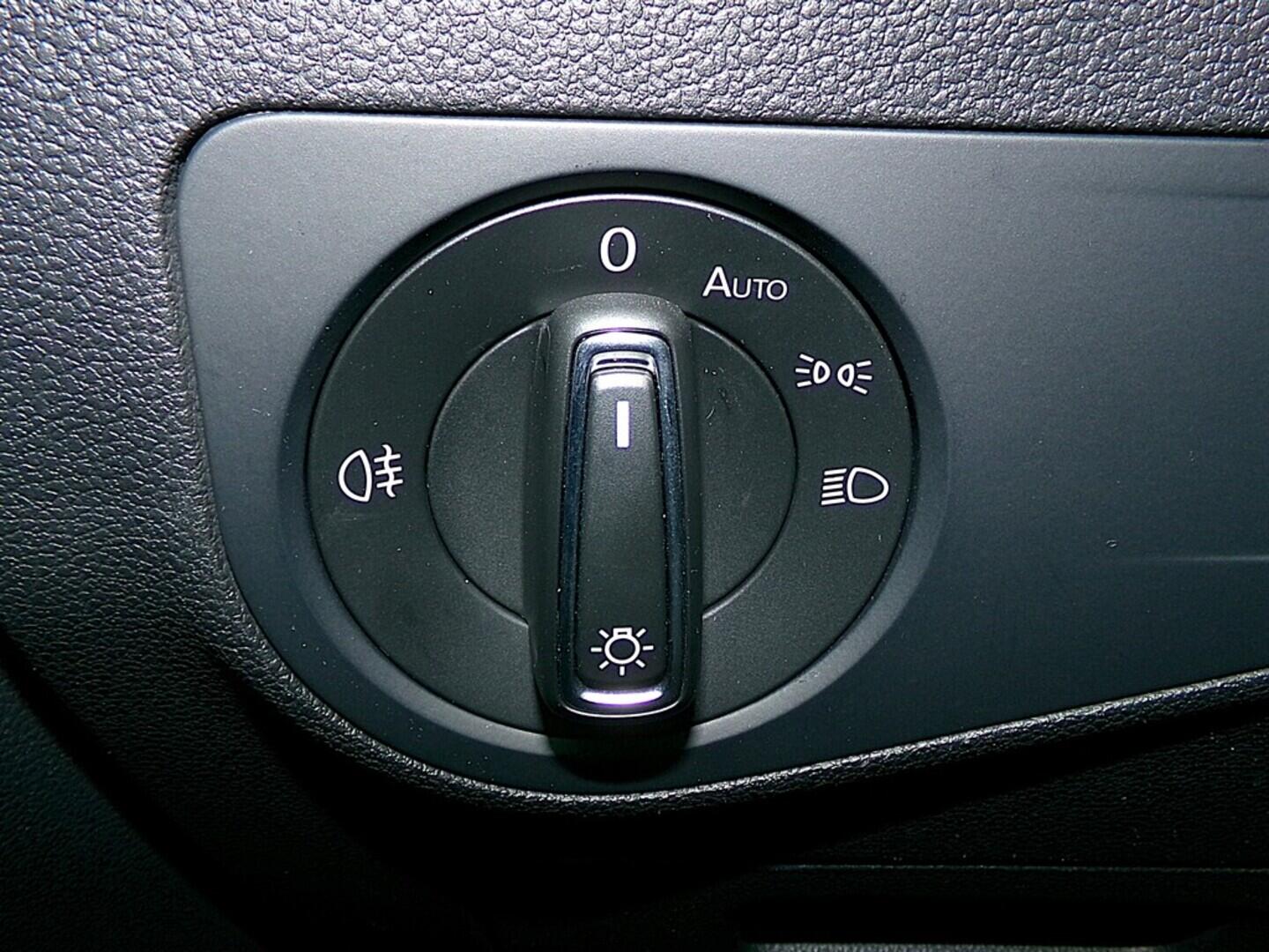 O419V07800_22.webp_TIGUAN Life 2.0 TDI 90 kW manuál