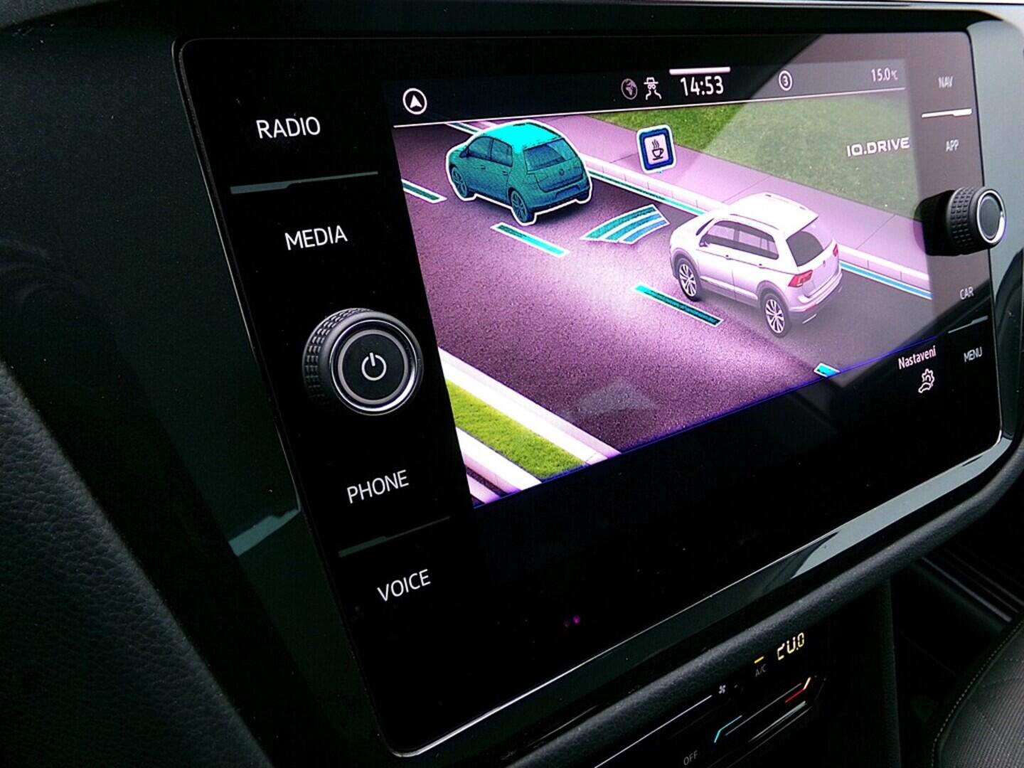 O419V07800_27.webp_TIGUAN Life 2.0 TDI 90 kW manuál