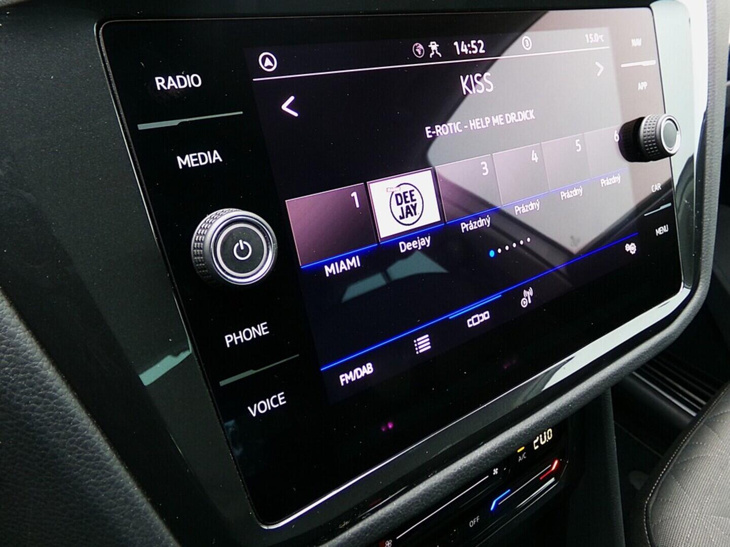 O419V07800_28.webp_TIGUAN Life 2.0 TDI 90 kW manuál