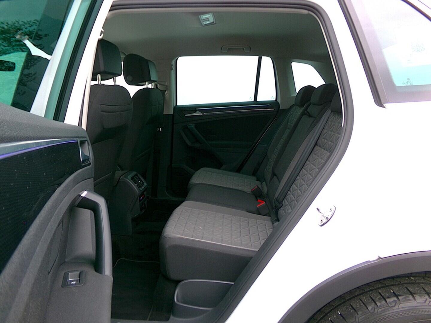 O419V07800_34.webp_TIGUAN Life 2.0 TDI 90 kW manuál