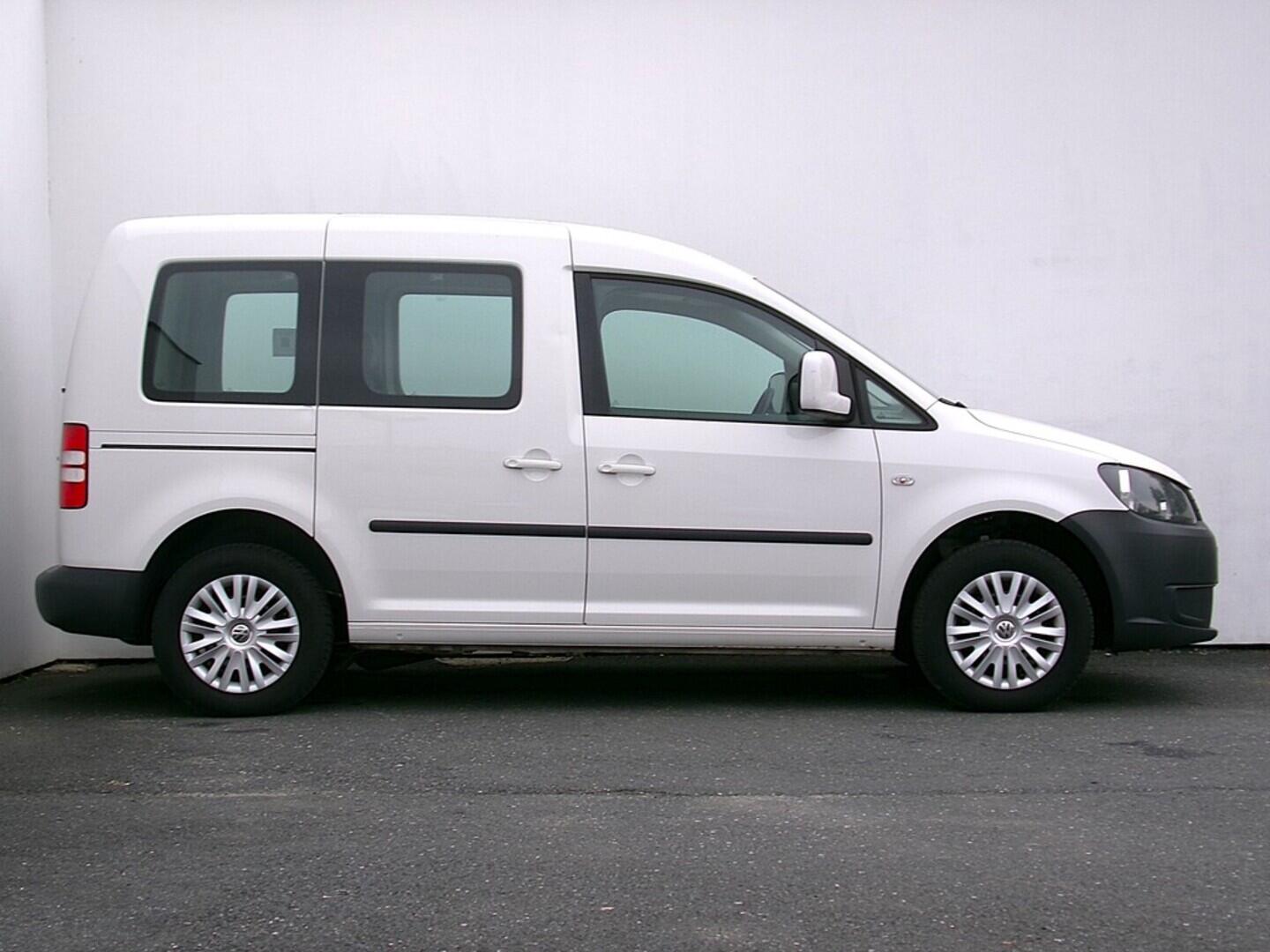O419V07804_16.webp_CADDY Trendline 2.0 TSI CNG 80 kW manuál, DPH