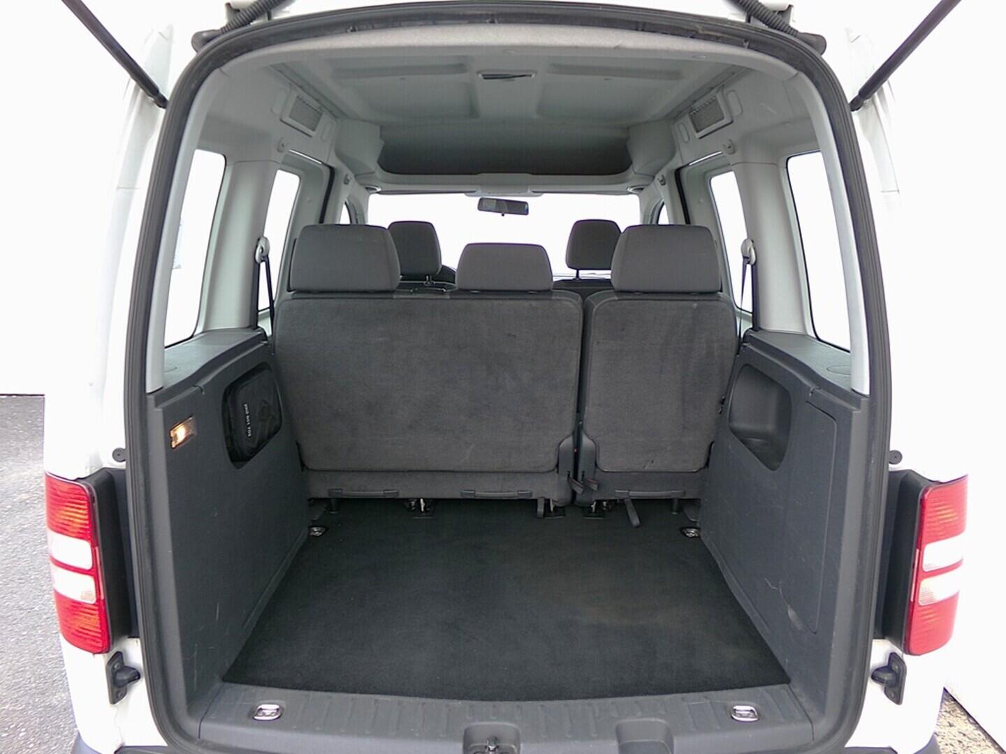O419V07804_29.webp_CADDY Trendline 2.0 TSI CNG 80 kW manuál, DPH
