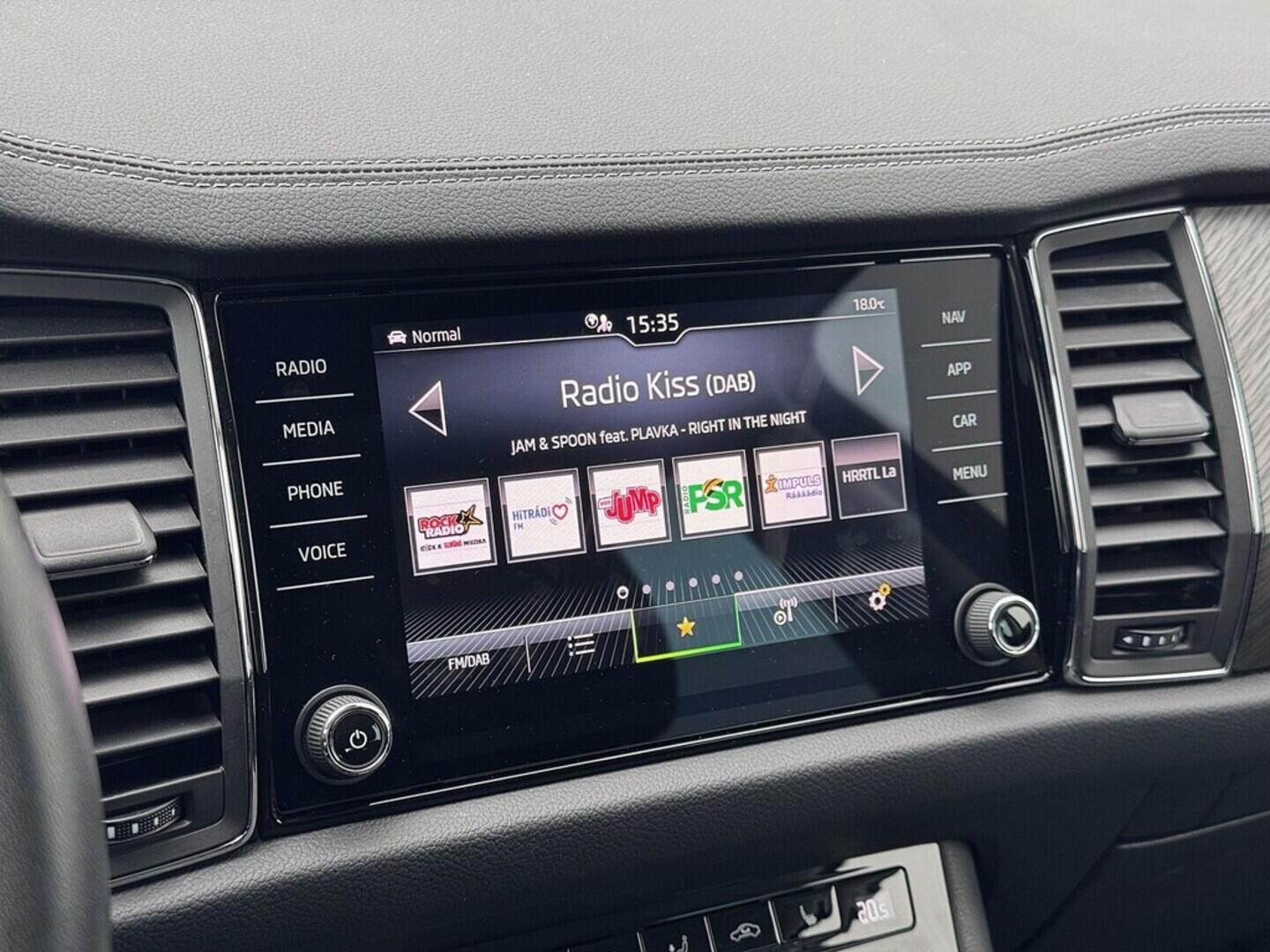 O419V07806_24.webp_KODIAQ Style 2.0 TDI 147 kW automat, DPH