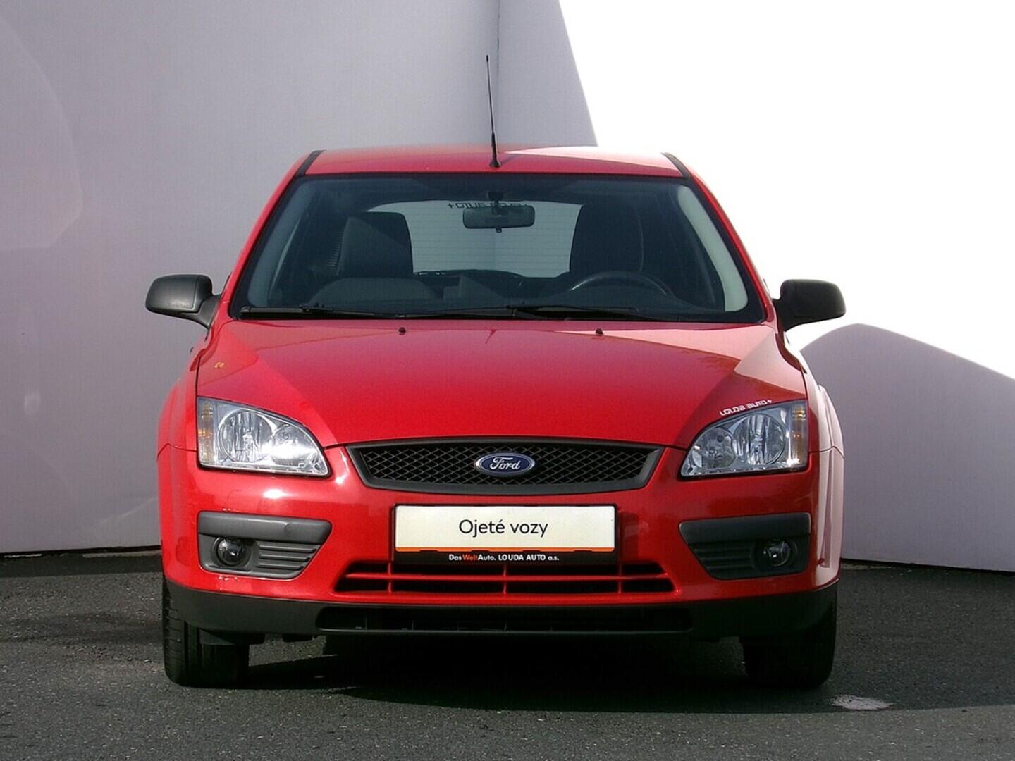 O419V07816_13.webp_FOCUS Trend 1.6  74 kW manuál