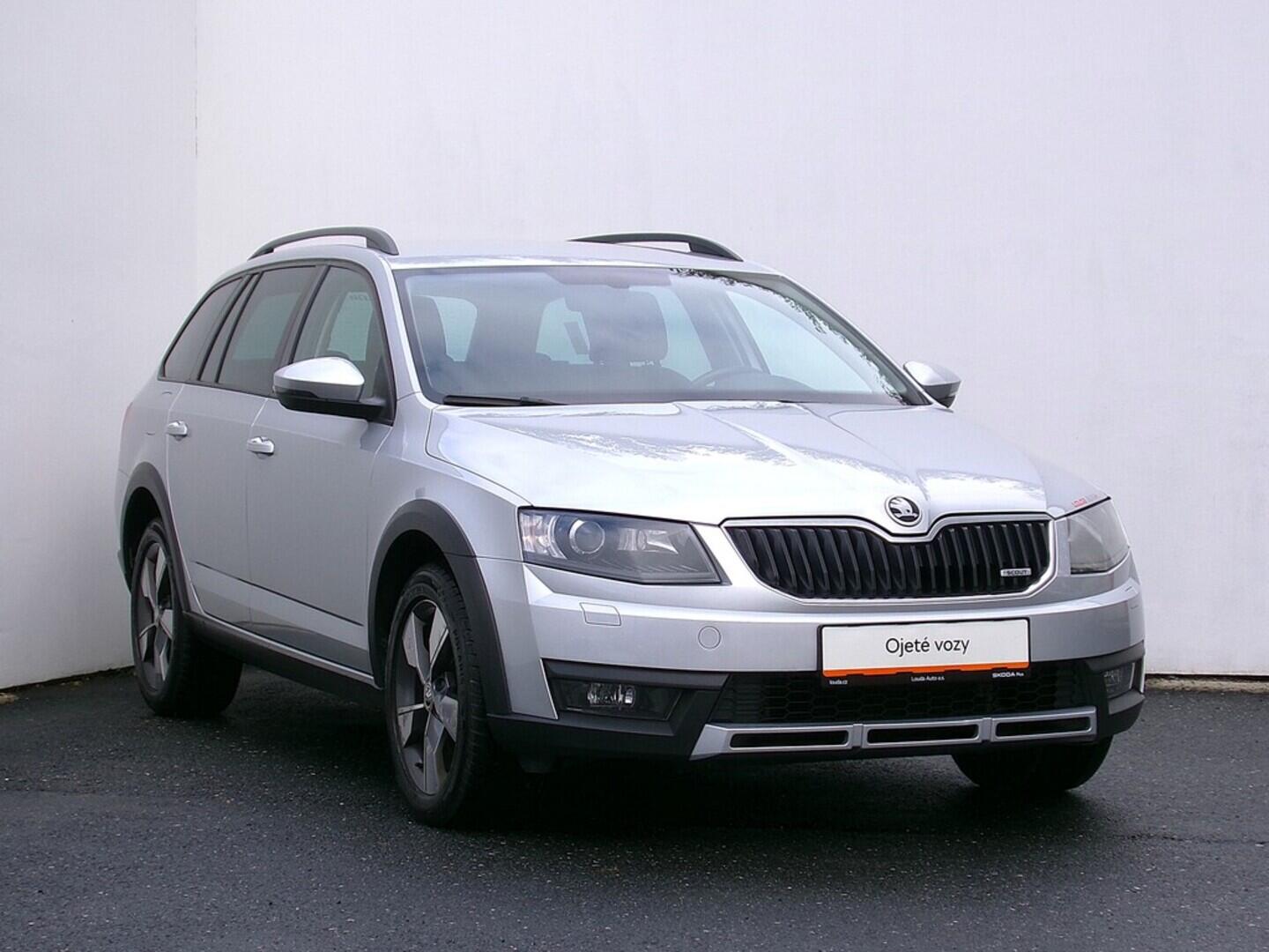 O419V07823_14.webp_OCTAVIA Scout 2.0 TDI 135 kW automat