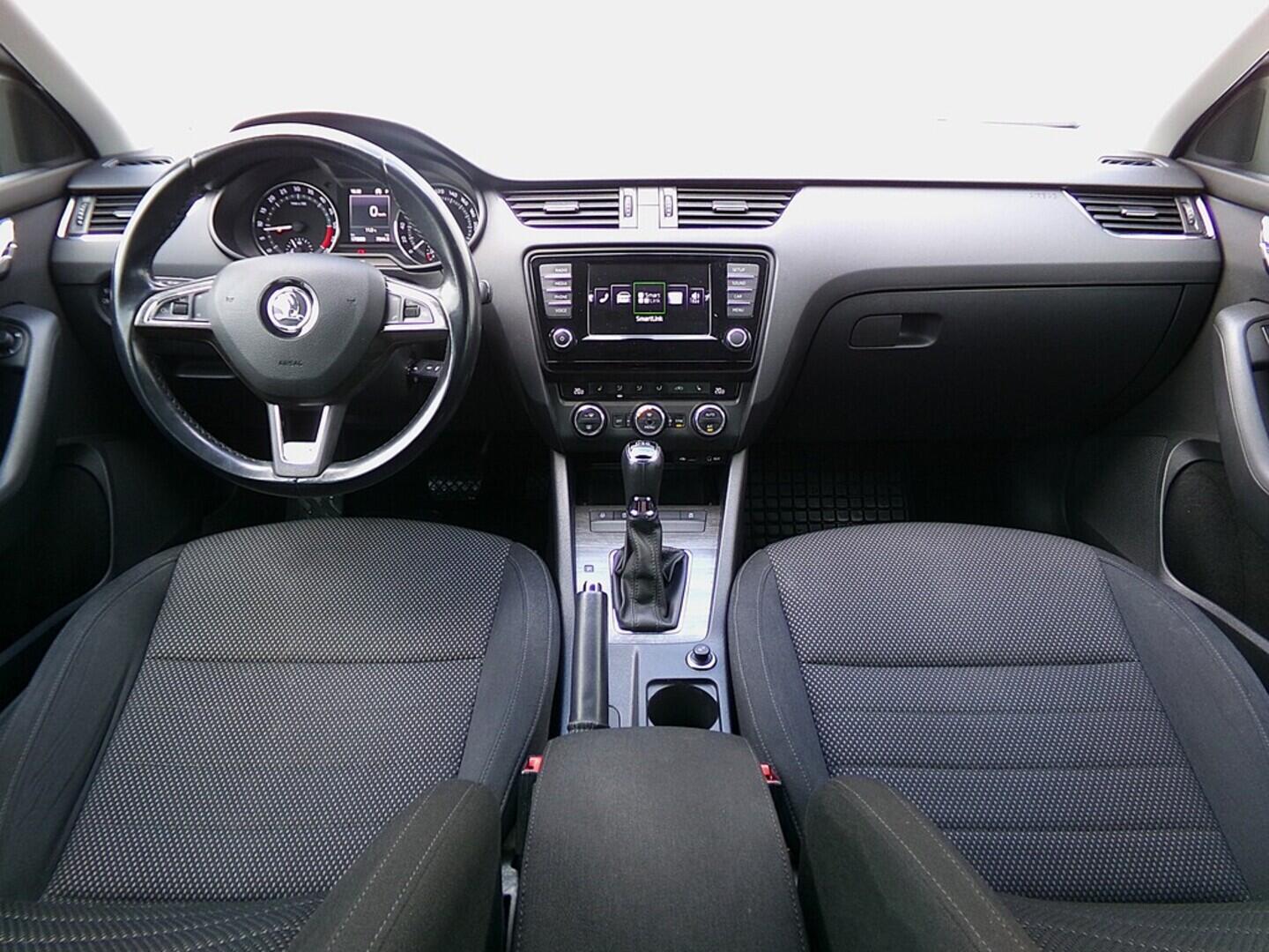 O419V07823_18.webp_OCTAVIA Scout 2.0 TDI 135 kW automat