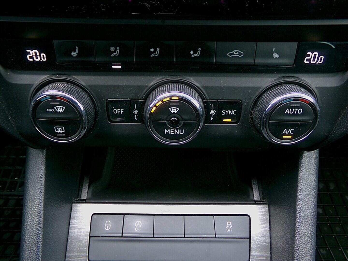 O419V07823_28.webp_OCTAVIA Scout 2.0 TDI 135 kW automat