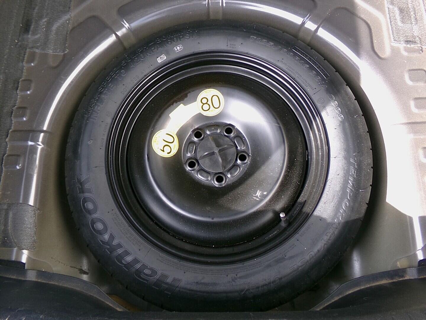 O419V07826_31.webp_MONDEO Ghia 2.3 Duratec 118 kW automat