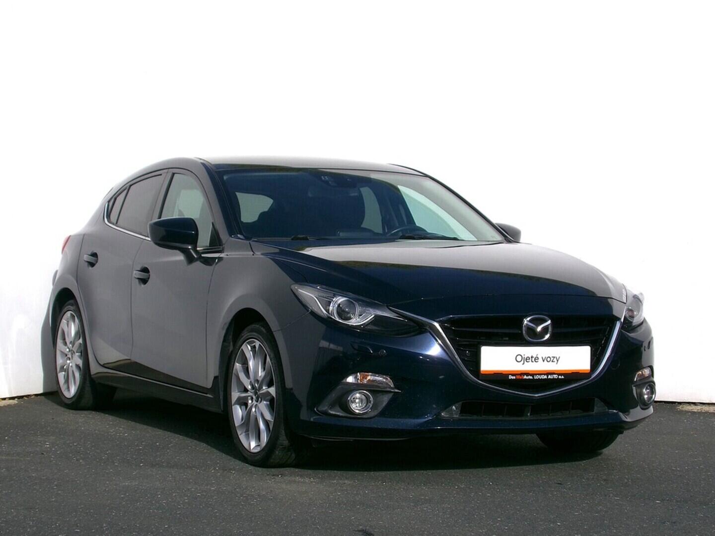 O419V07828_14.webp_3 Revolution 2.0  88 kW manuál