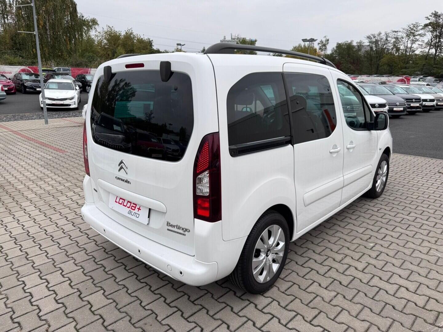 O419V07829_11.webp_BERLINGO Shine 1.6 Blue Hdi 88 kW manuál, DPH