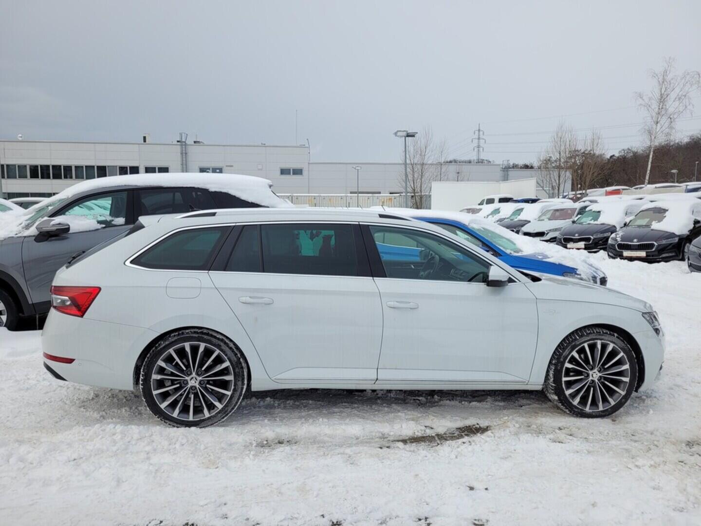 O419V07833_12.webp_SUPERB  2.0 TDI 147 kW automat, DPH