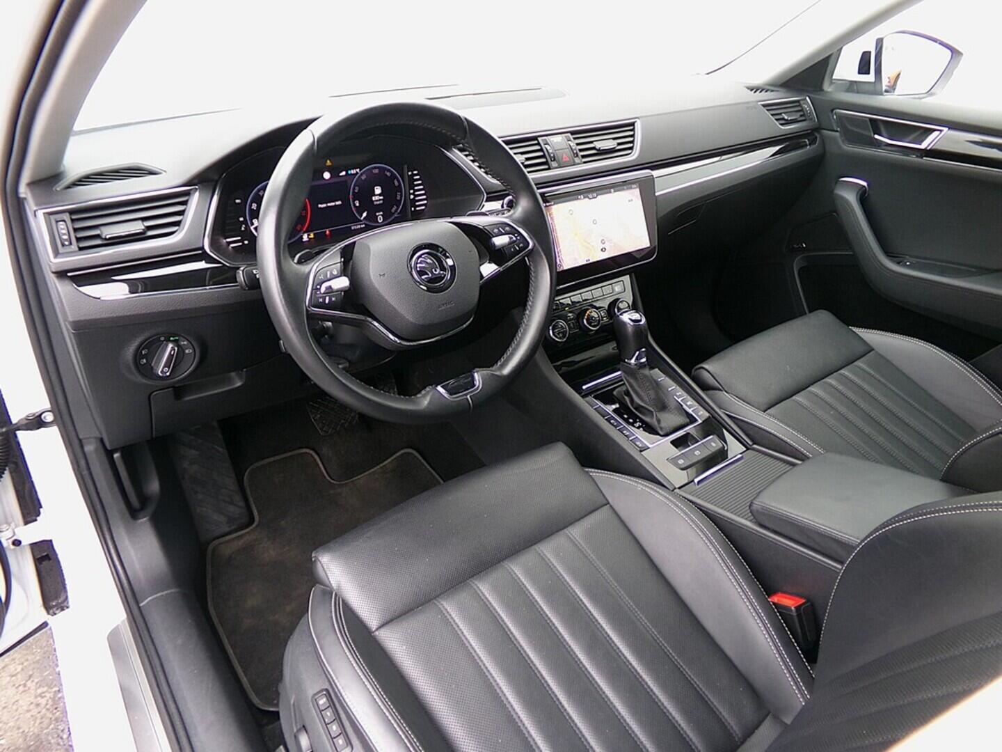 O419V07833_19.webp_SUPERB  2.0 TDI 147 kW automat, DPH