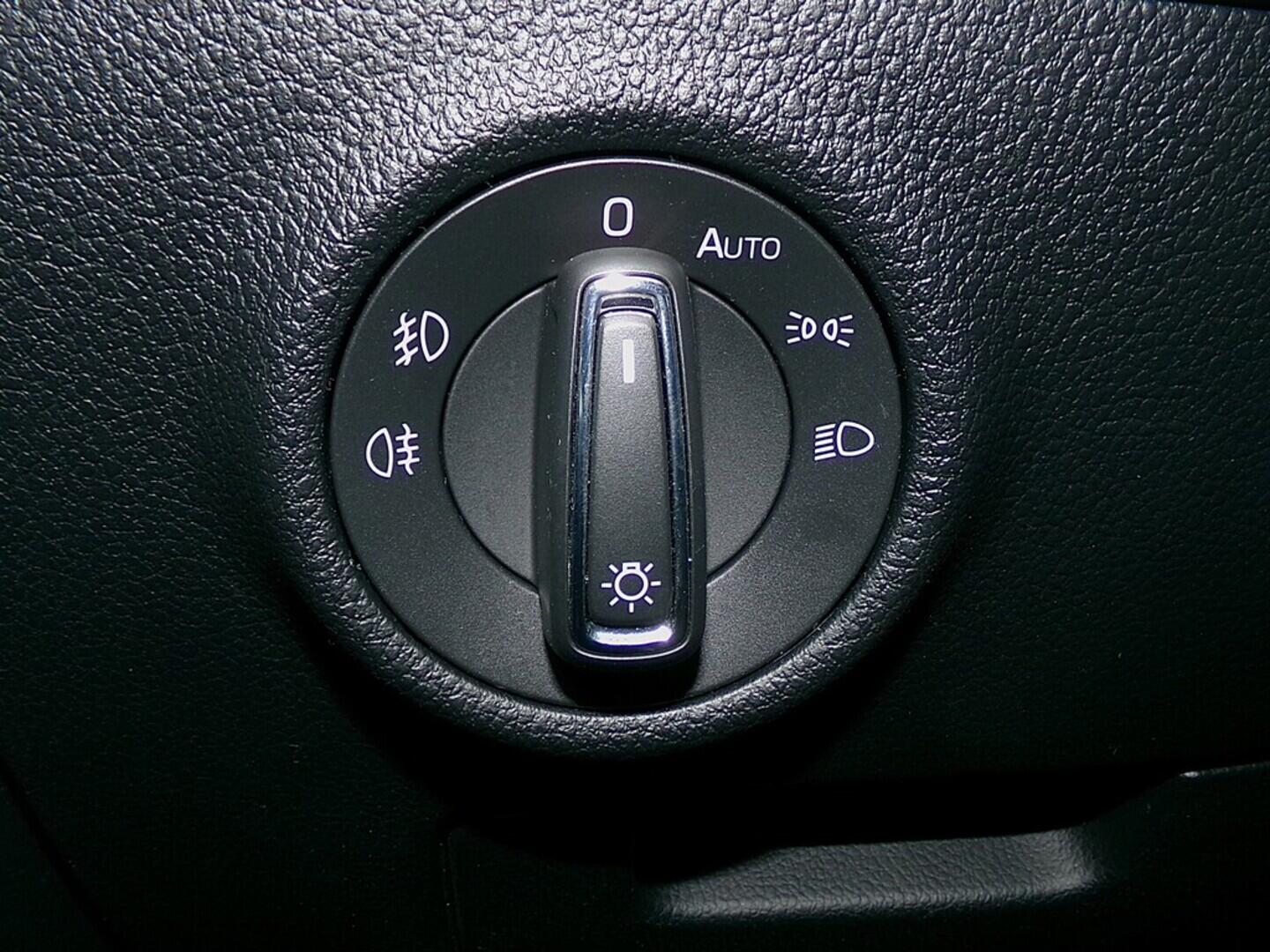 O419V07833_22.webp_SUPERB  2.0 TDI 147 kW automat, DPH