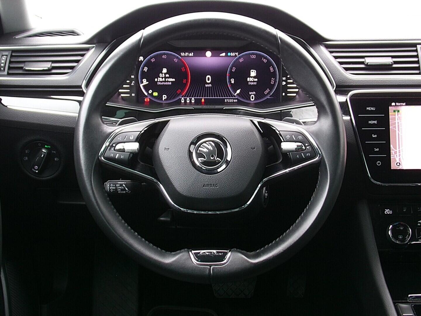 O419V07833_23.webp_SUPERB  2.0 TDI 147 kW automat, DPH