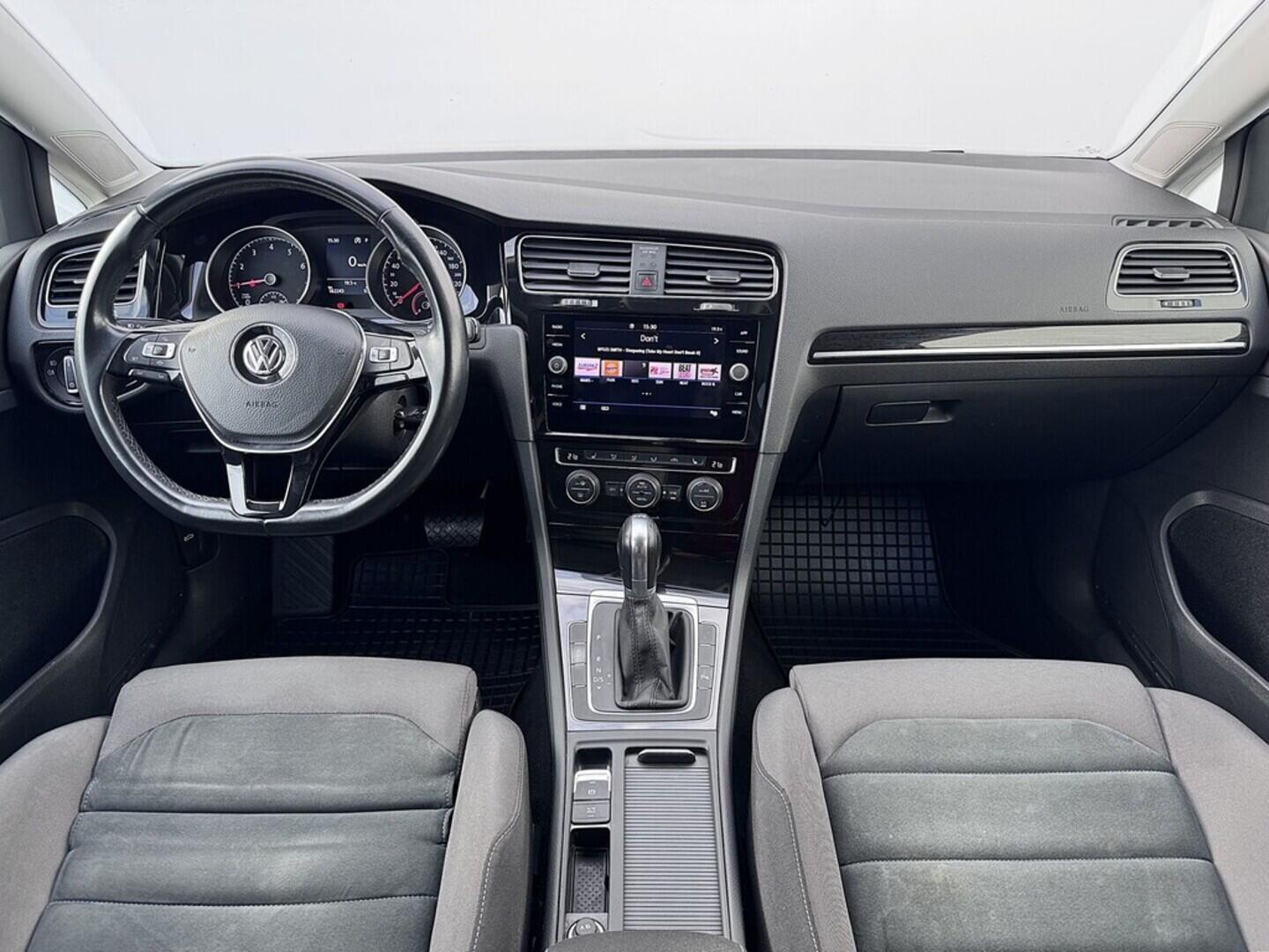 O419V07839_18.webp_GOLF Highline 1.5 TGI 96 kW automat, DPH