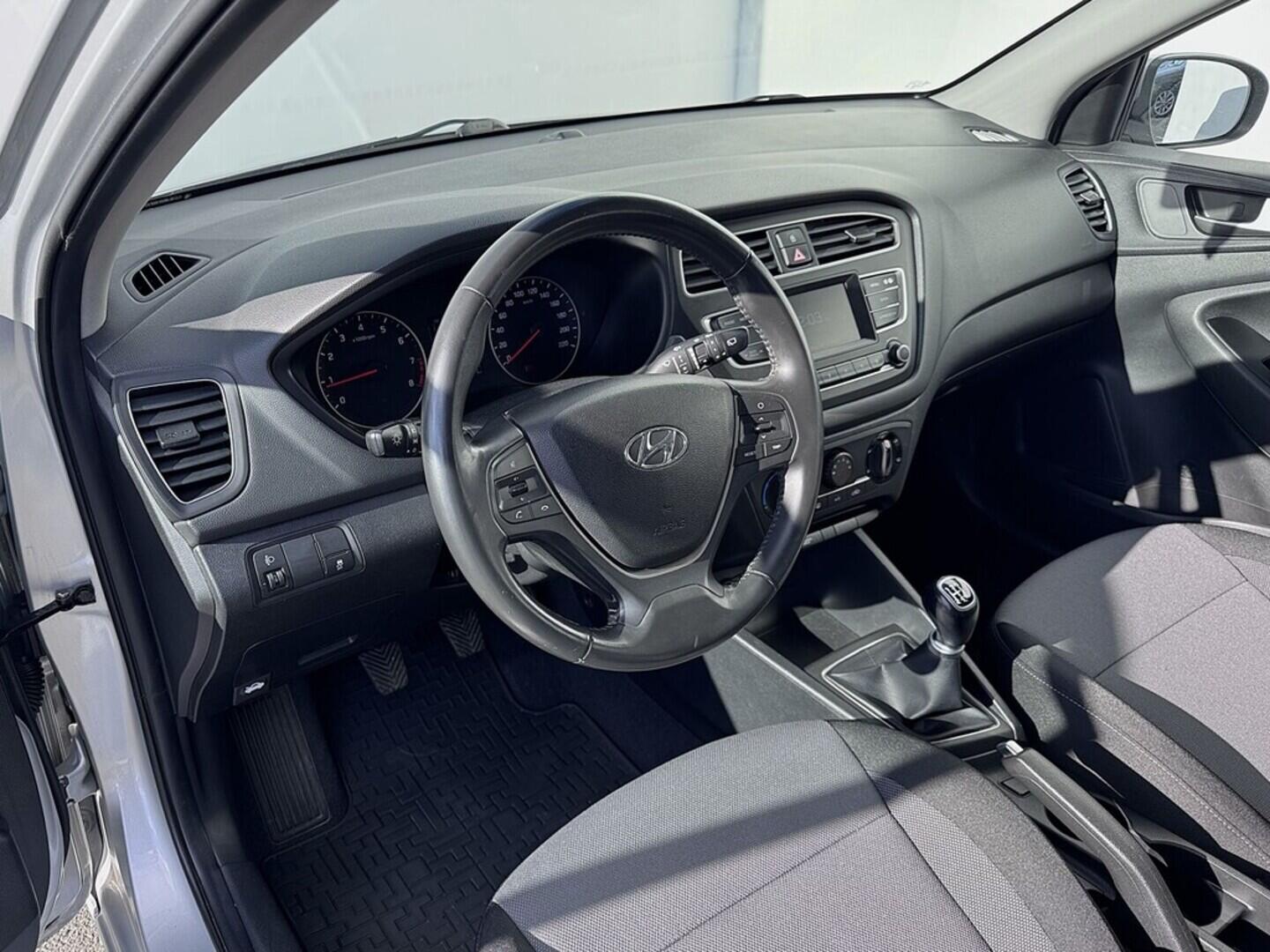 O419V07841_19.webp_I20  1.2 T-GDi 55 kW manuál