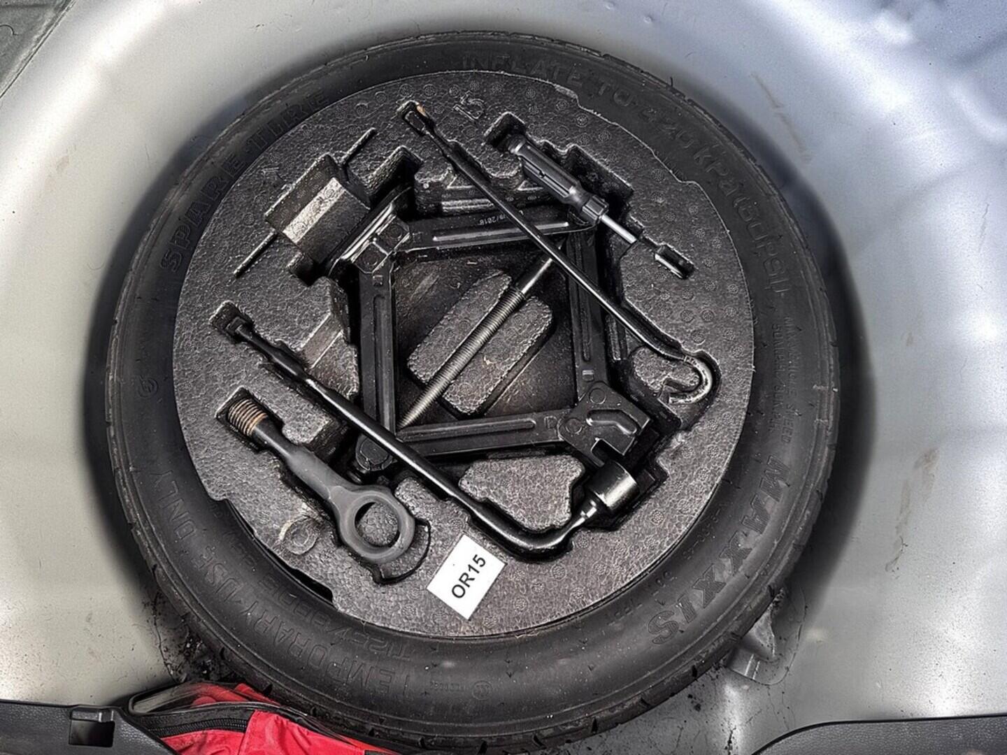 O419V07841_29.webp_I20  1.2 T-GDi 55 kW manuál