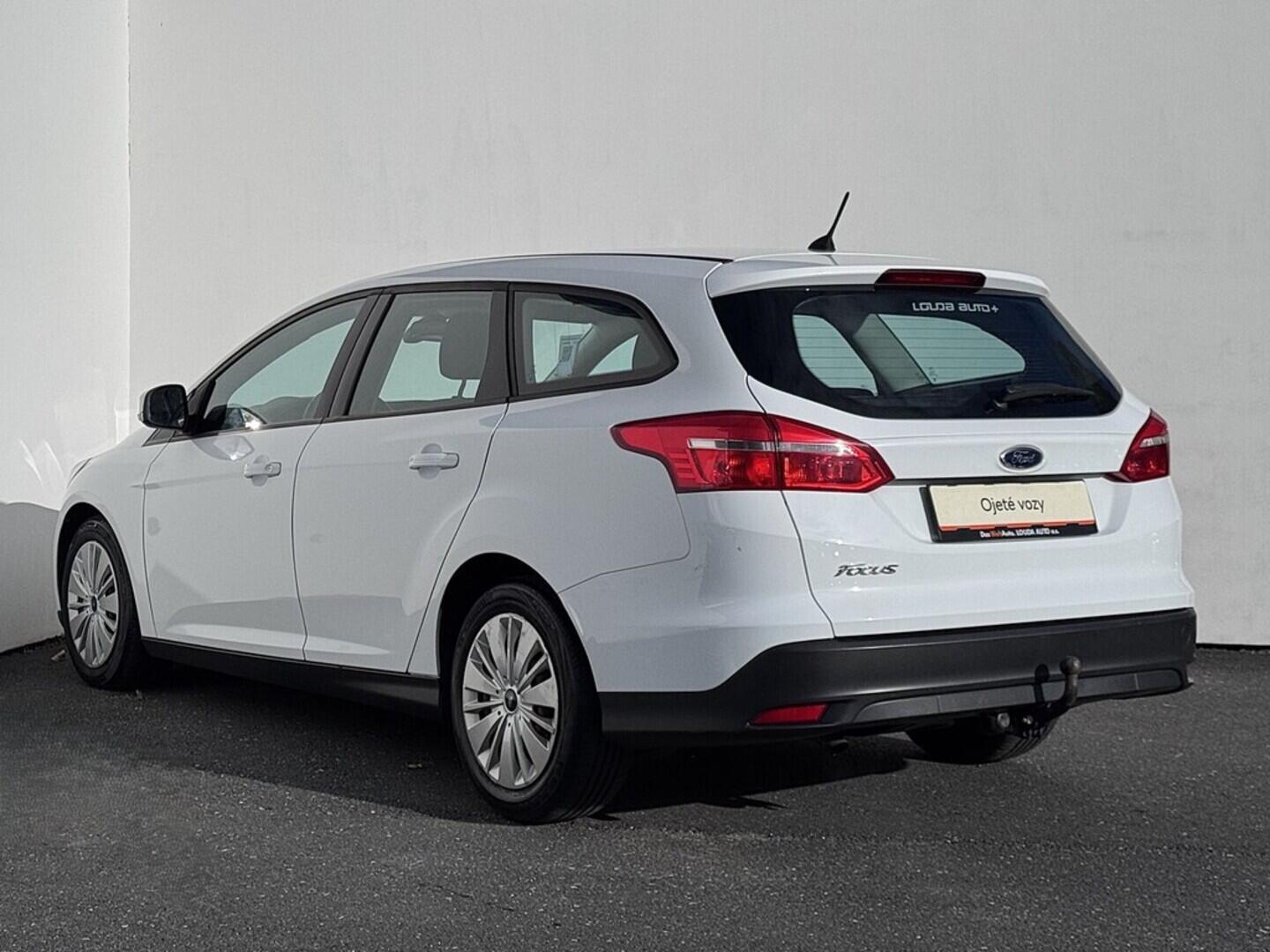 O419V07847_15.webp_FOCUS Trend 1.5  70 kW manuál, DPH