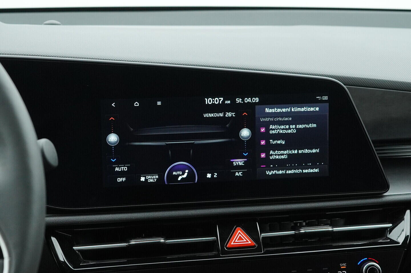 O419V07852_24.webp_NIRO Premium 1.6 hybrid 77 kW automat