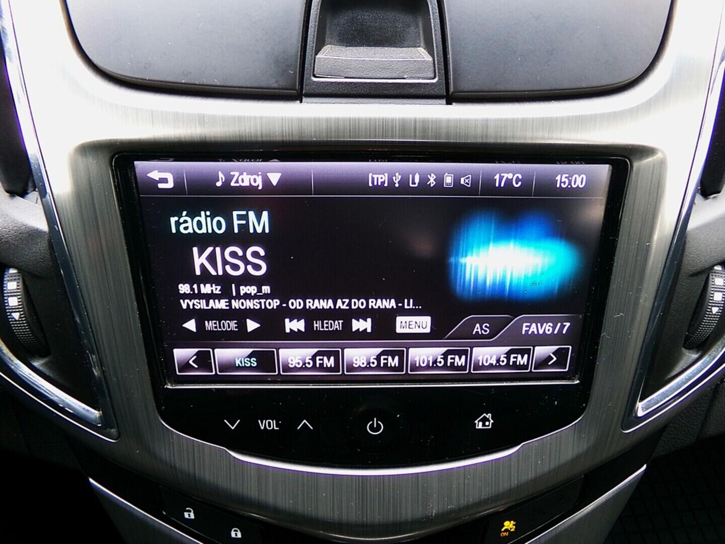 O419V07855_26.webp_CRUZE  1.4  103 kW manuál