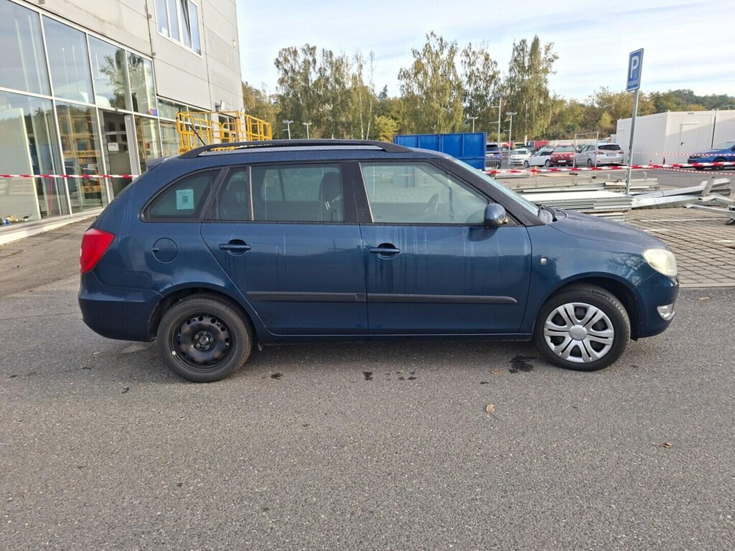 O419V07857_12.webp_FABIA Ambiente 1.2 HTP 51 kW manuál