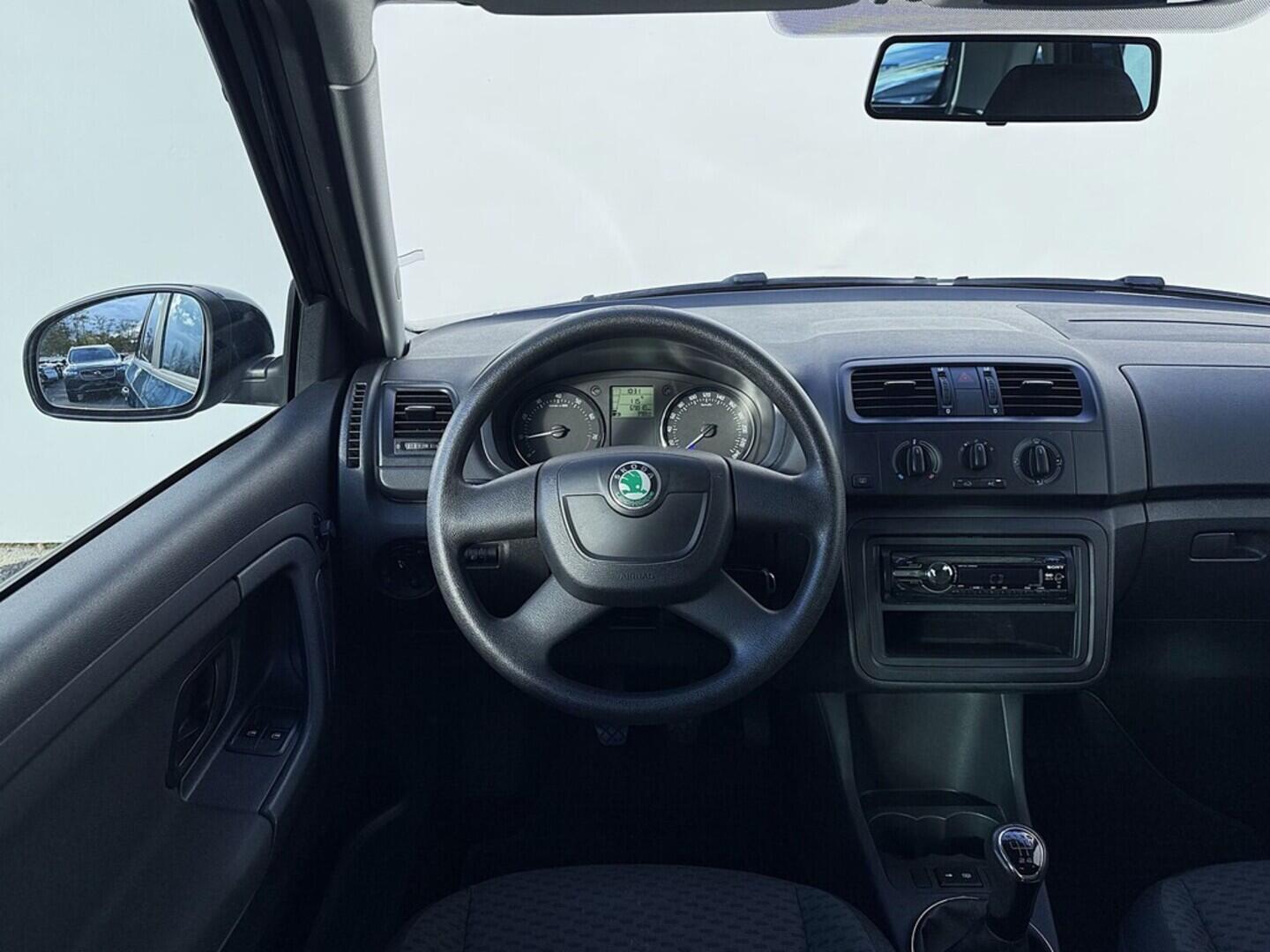 O419V07857_25.webp_FABIA Ambiente 1.2 HTP 51 kW manuál