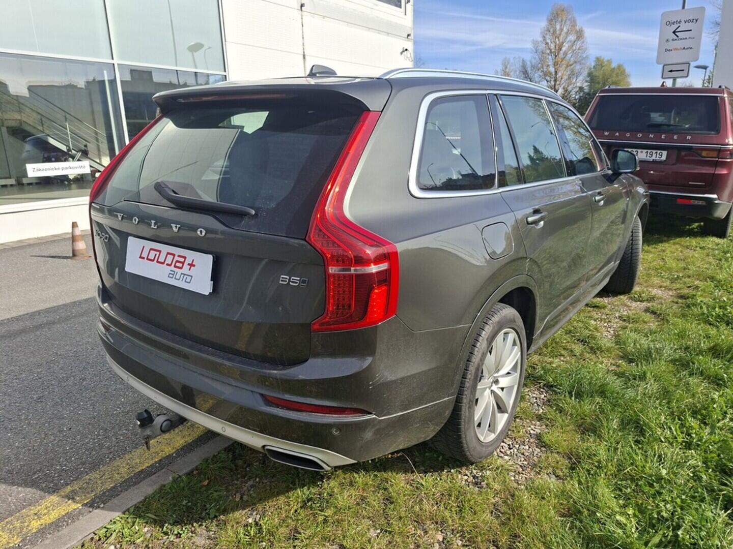 O419V07859_11.webp_XC90  2.0  173 kW automat, DPH