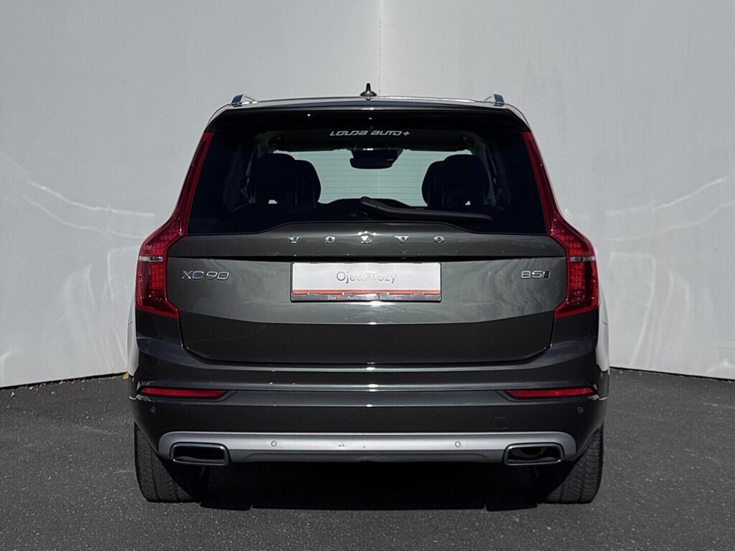 O419V07859_17.webp_XC90  2.0  173 kW automat, DPH