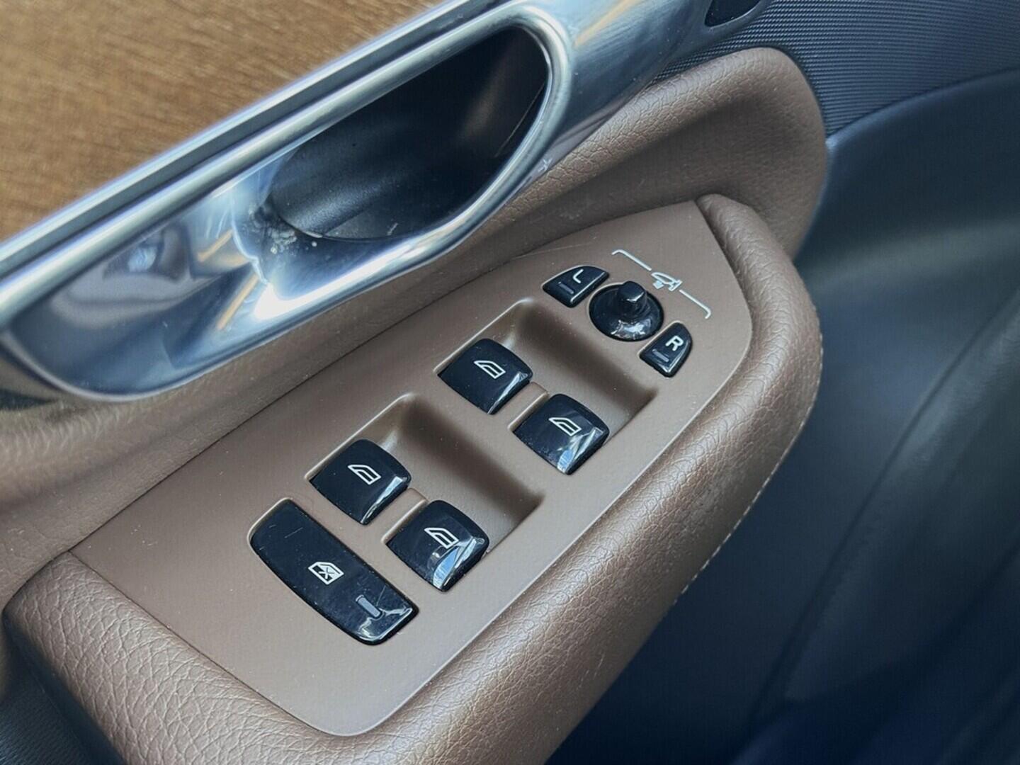 O419V07859_21.webp_XC90  2.0  173 kW automat, DPH