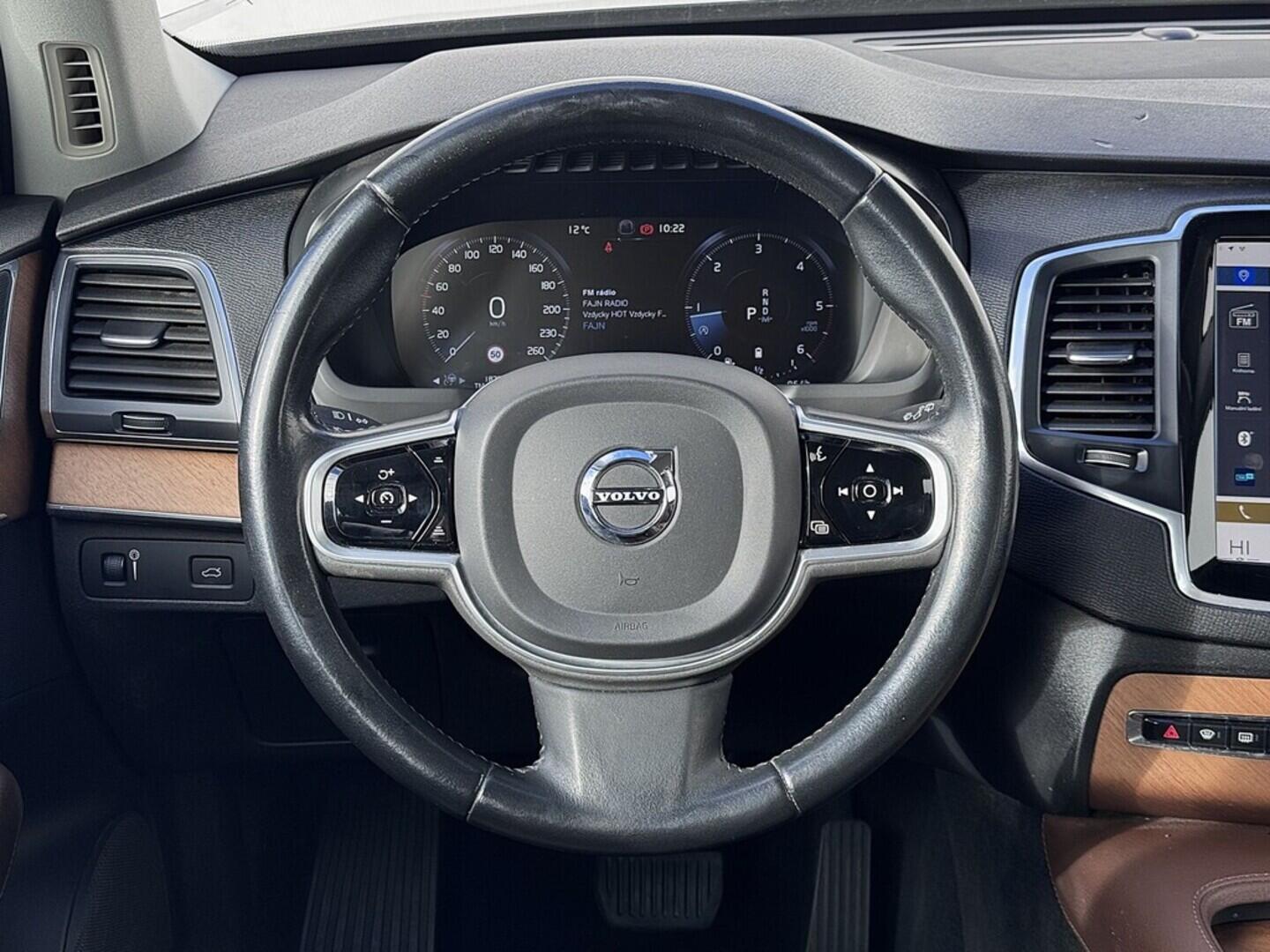 O419V07859_22.webp_XC90  2.0  173 kW automat, DPH