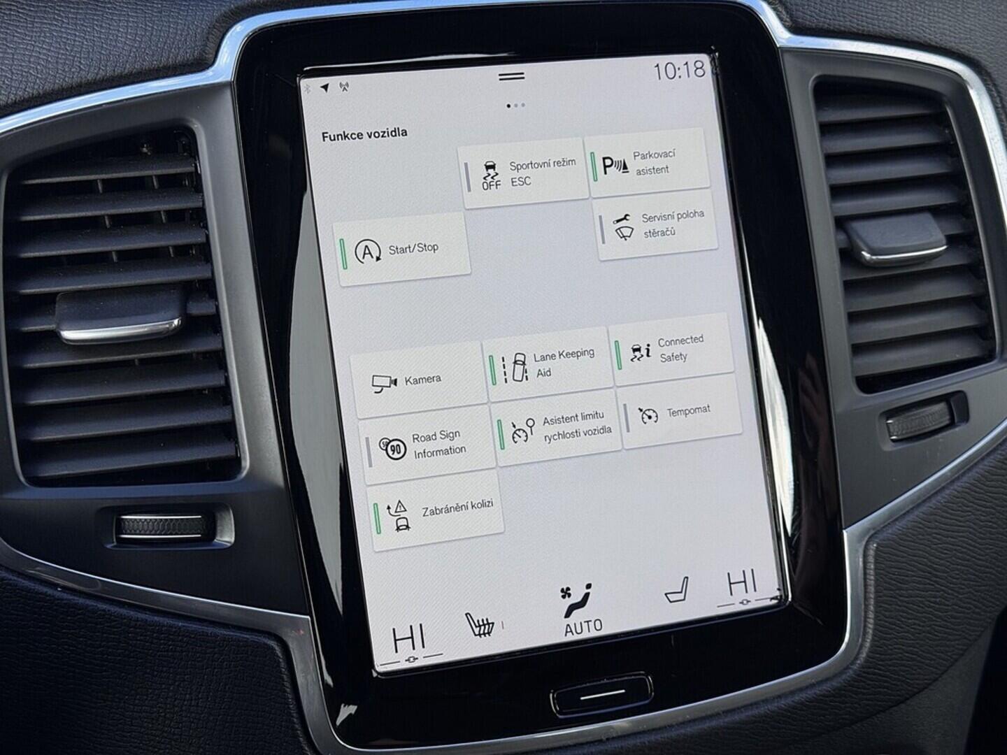 O419V07859_26.webp_XC90  2.0  173 kW automat, DPH