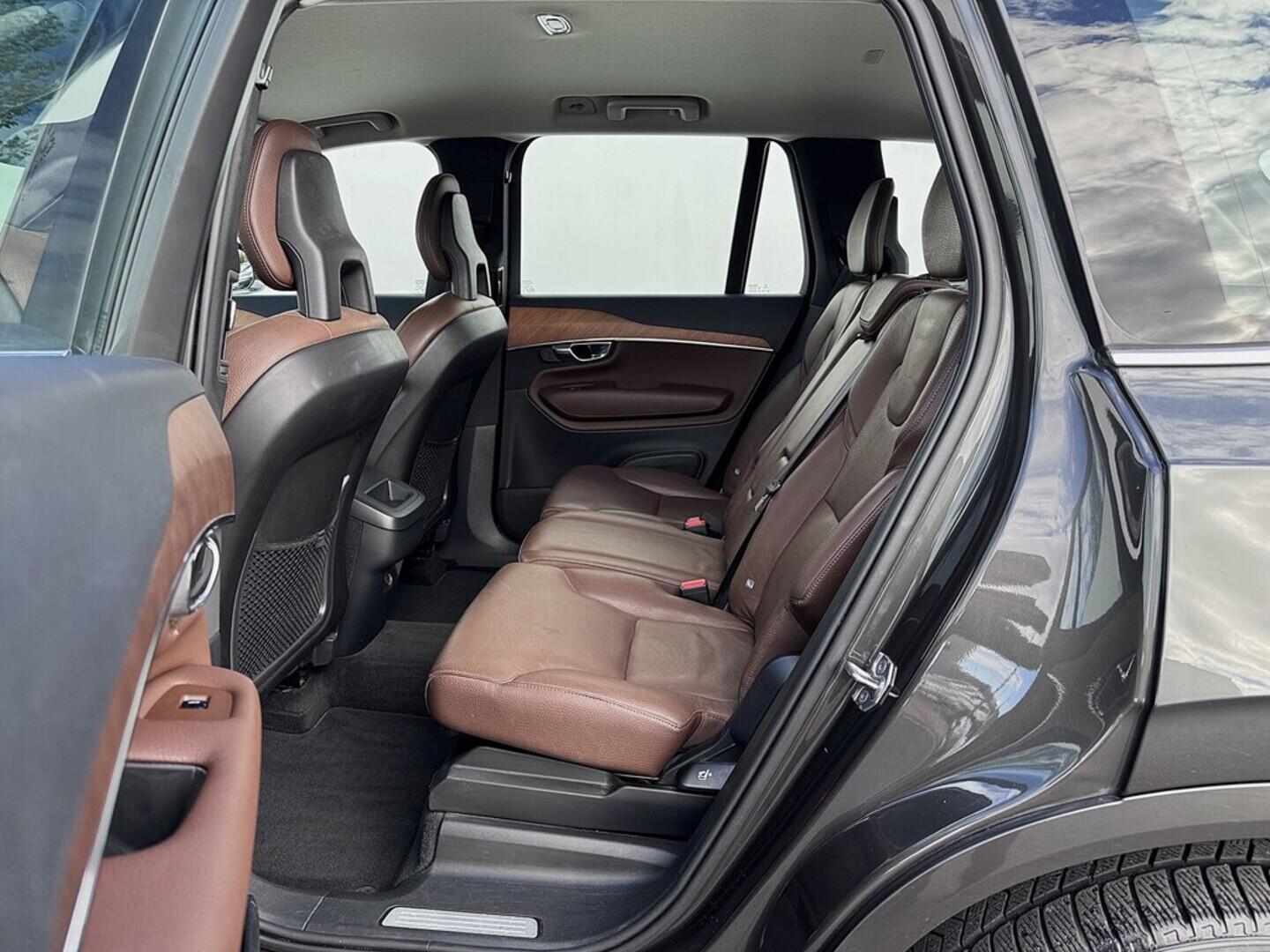 O419V07859_29.webp_XC90  2.0  173 kW automat, DPH