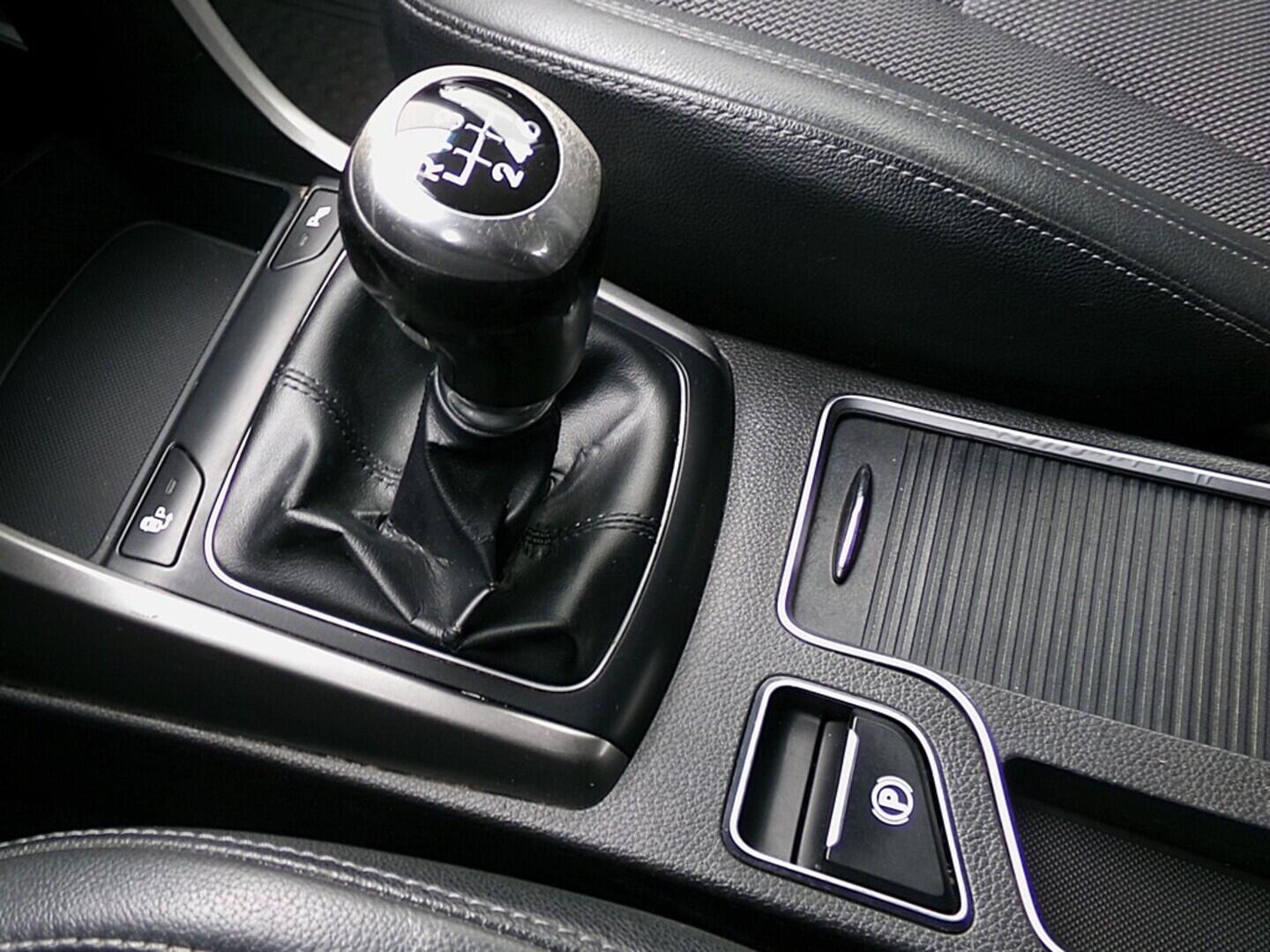 O419V07860_29.webp_I30  1.6 DCI 100 kW manuál