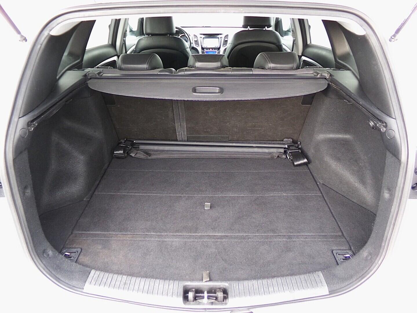 O419V07860_31.webp_I30  1.6 DCI 100 kW manuál