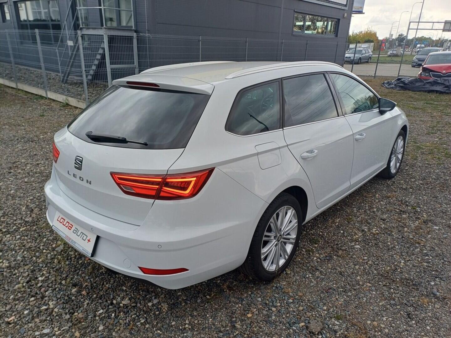 O419V07863_11.webp_LEON Xcellence 1.5 TSI 96 kW manuál, DPH