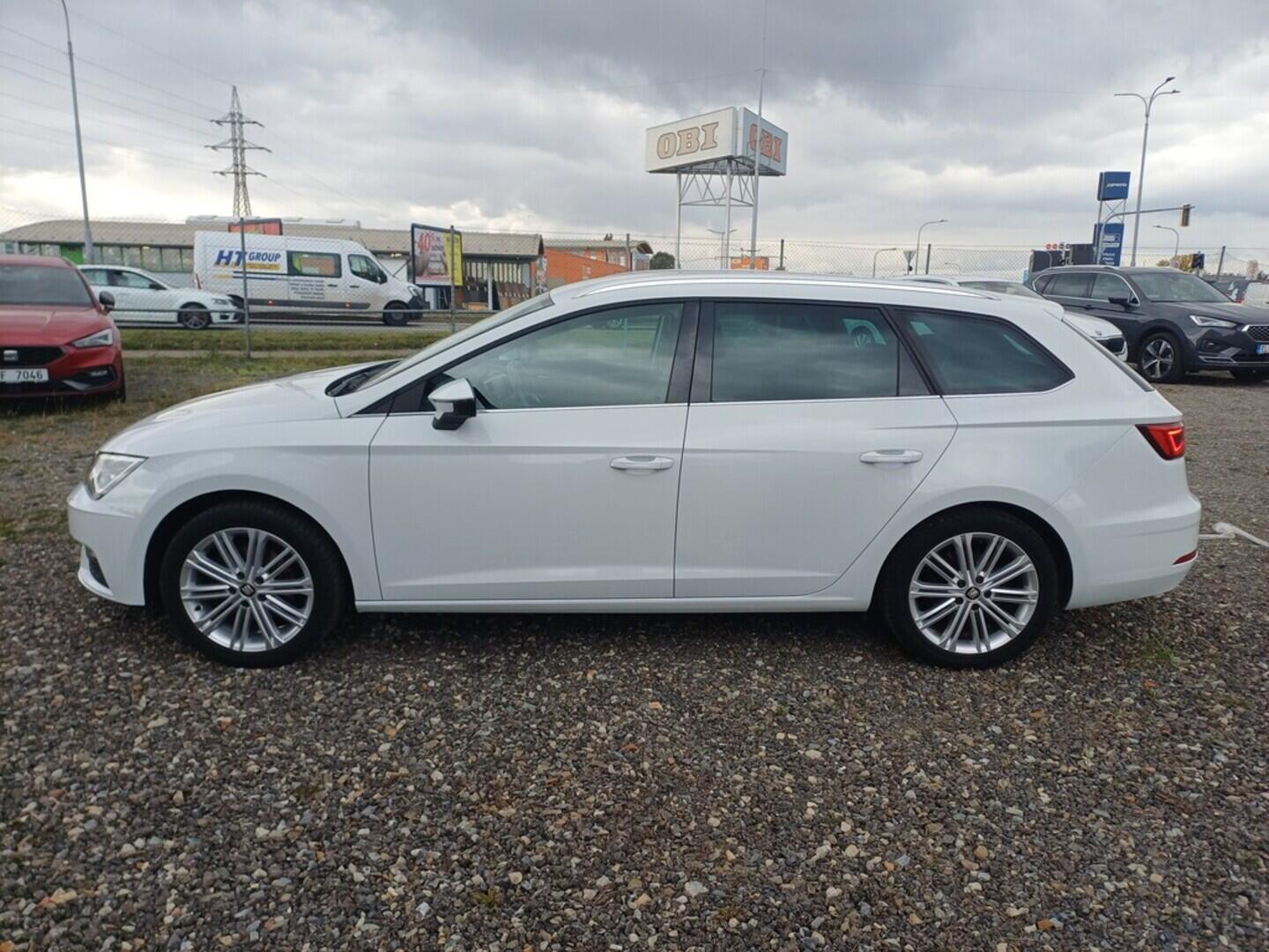 O419V07863_12.webp_LEON Xcellence 1.5 TSI 96 kW manuál, DPH