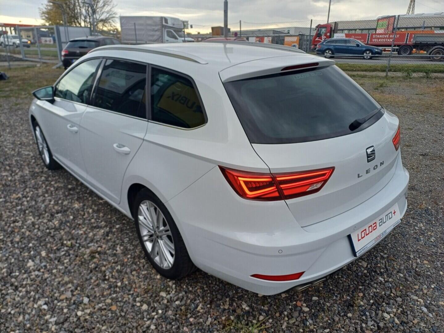 O419V07863_15.webp_LEON Xcellence 1.5 TSI 96 kW manuál, DPH