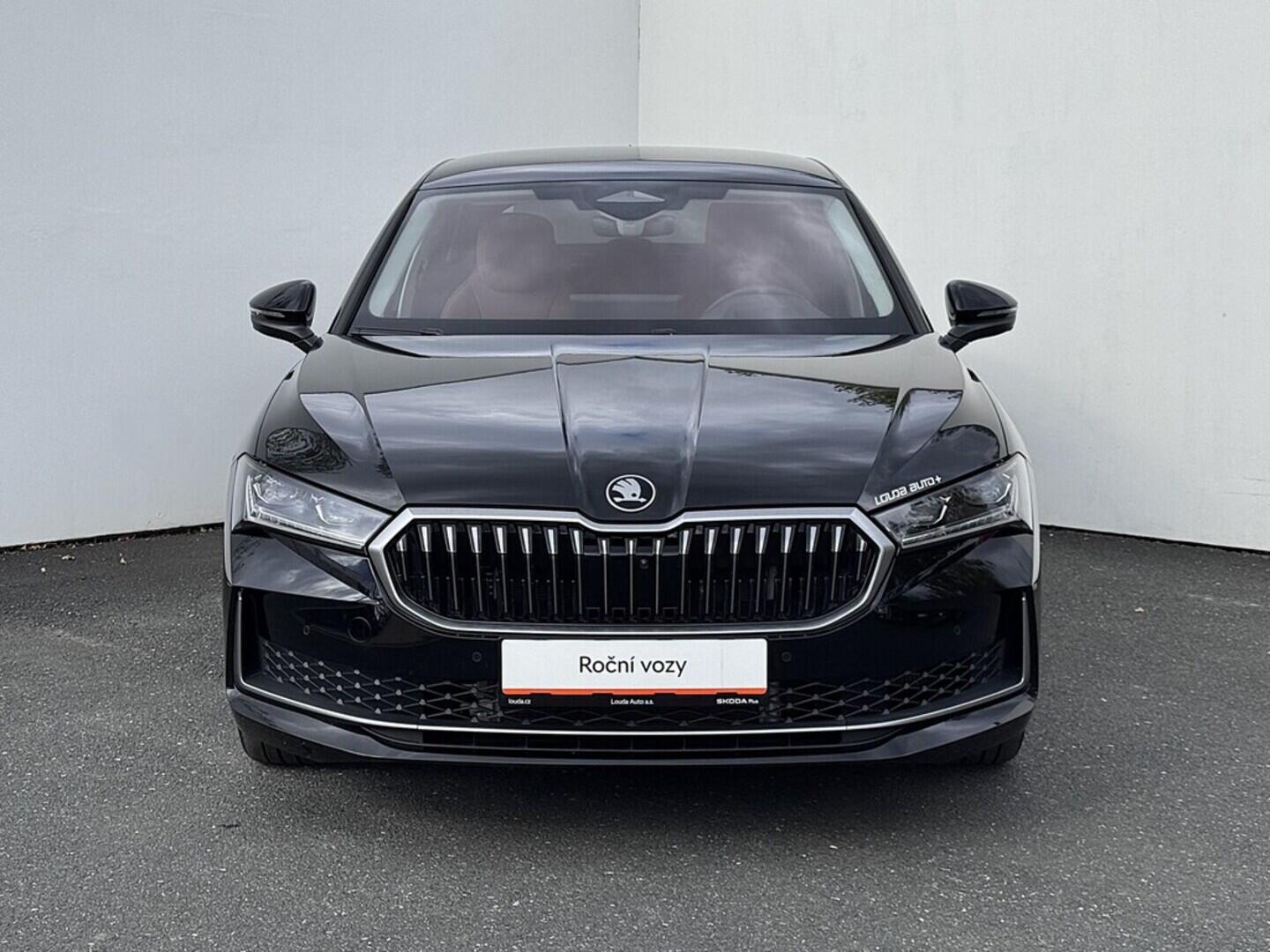 O419V07865_13.webp_SUPERB L&K 2.0 TSI 195 kW automat, DPH