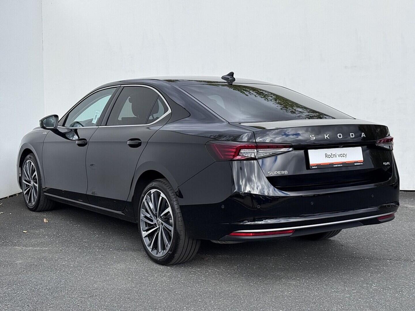 O419V07865_15.webp_SUPERB L&K 2.0 TSI 195 kW automat, DPH