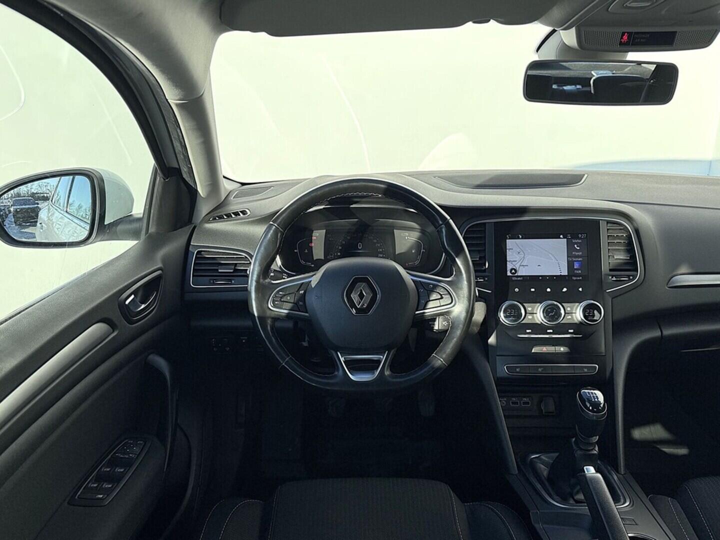 O419V07873_23.webp_MÉGANE Grand Coupé ZEN 1.0  85 kW manuál, DPH