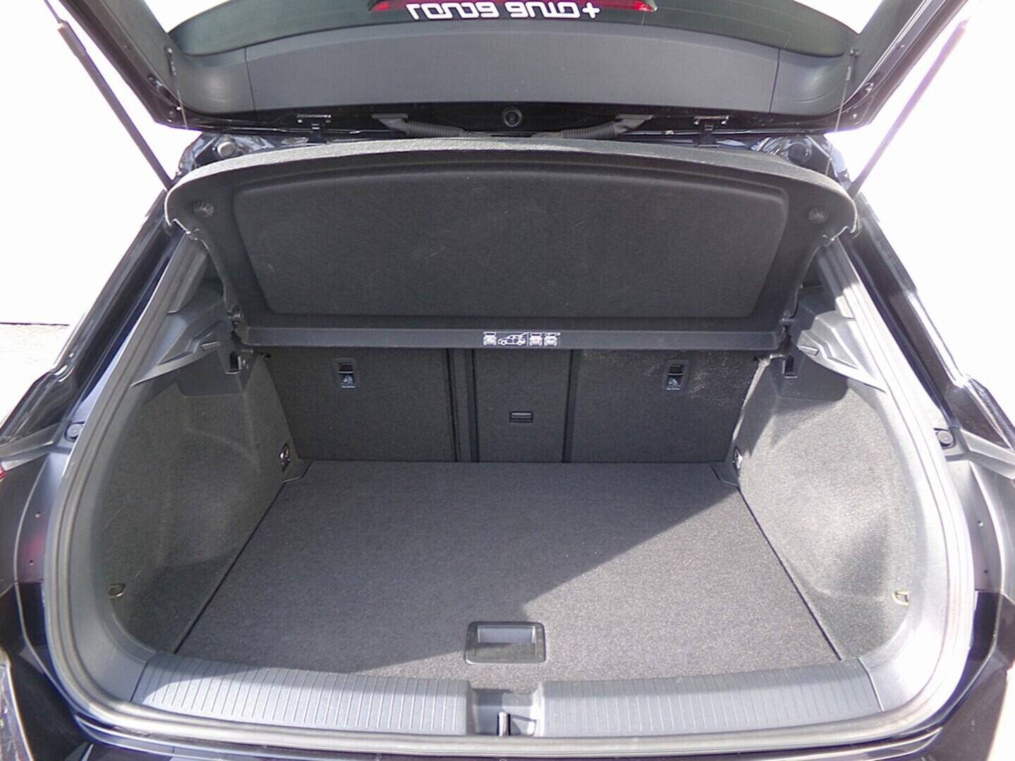 O419V07874_35.webp_T-ROC  2.0 TDI 110 kW automat