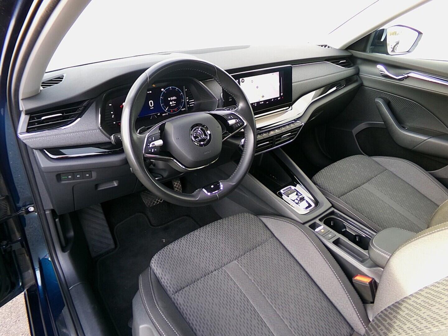 O419V07875_19.webp_OCTAVIA Style Plus 2.0 TDI 110 kW automat