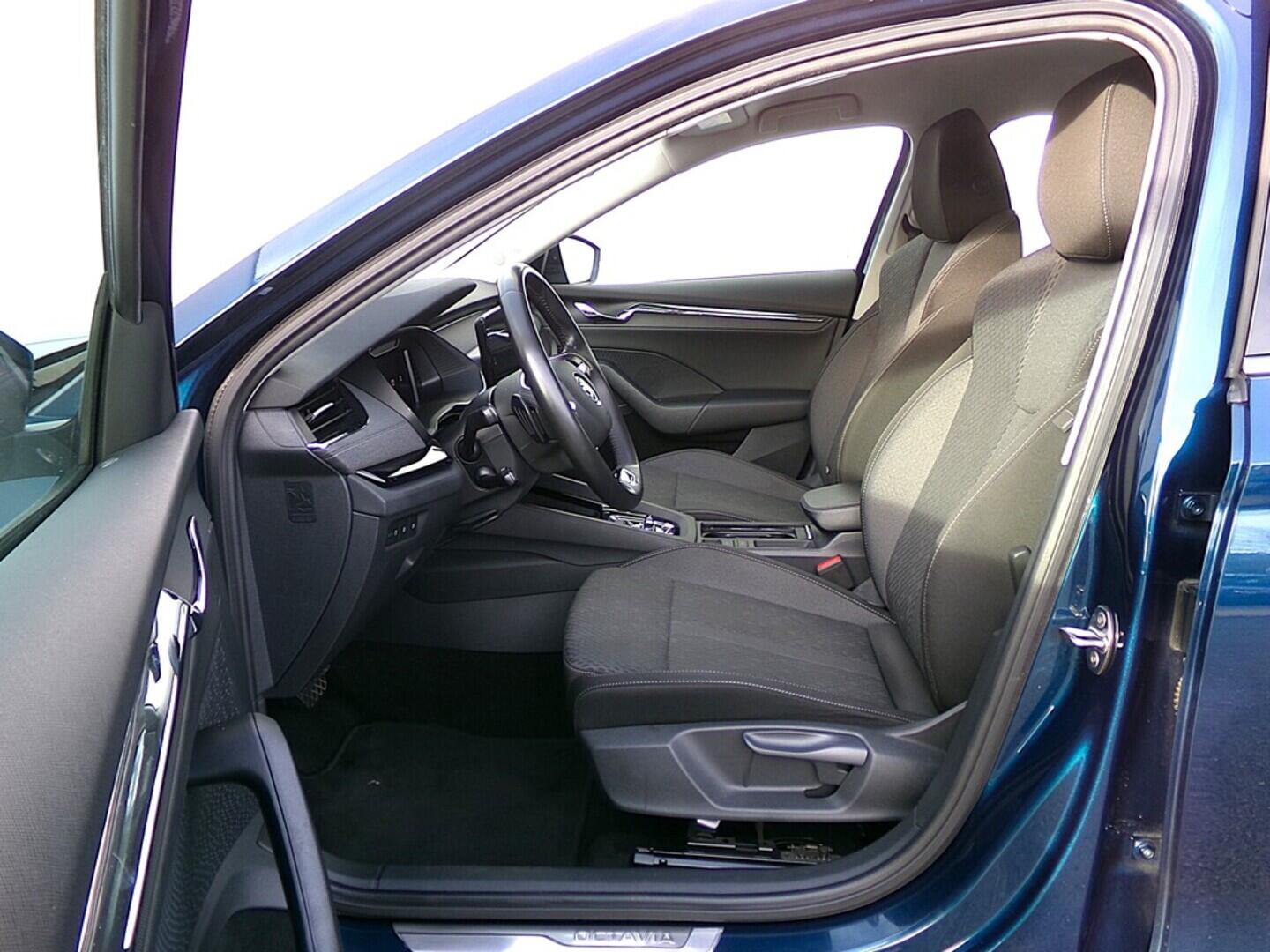 O419V07875_20.webp_OCTAVIA Style Plus 2.0 TDI 110 kW automat